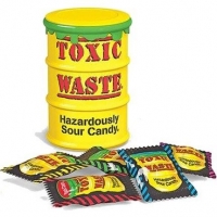 Toxic Waste Hazardously Sour Candy 42g - EKŞİLİ ŞEKER ( U.S.A )